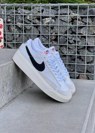 Женские кроссовки nike blazer low platform