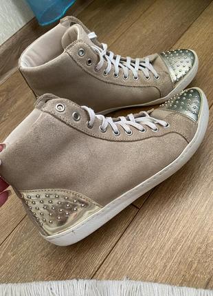 Кеди - кросівки жіночі 37 розмір