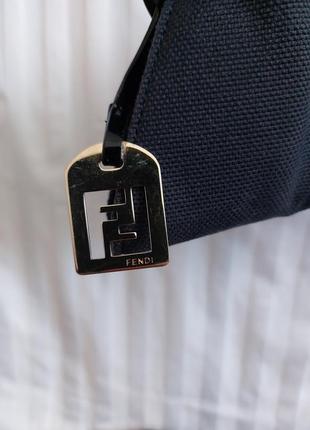 Fendi оригінальна сумочка2 фото