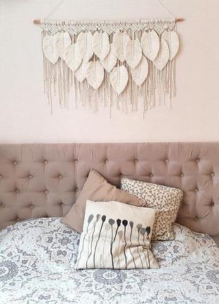 Панно из перьев большие перья макраме декор спальни декор над кроватью10 фото