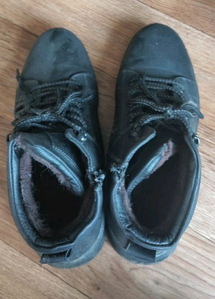 Зимове взуття 40 розміру3 фото
