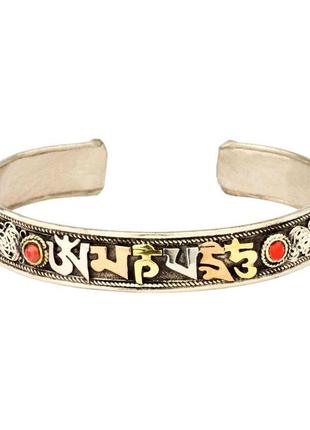 Браслет mantra mani tibet carving 3 metal 2 красных камня 6x6x1.1 см металл (05998)