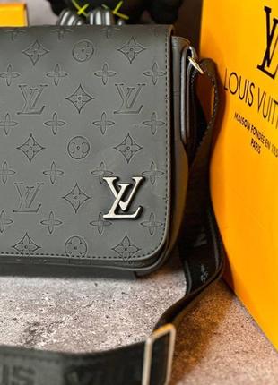 Мужская сумка мессенджер louis vuitton district pm taurillon mono