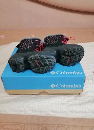 Зимові чоботи columbia для дівчинки 25р.5 фото