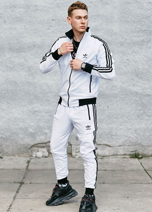 Спортивні штани в стилі adidas originals