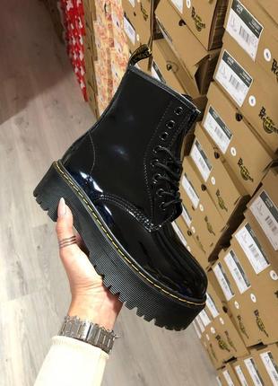 Ботинки на платформе зимние dr. martens jadon patent black fur ❄️ черевики на меху