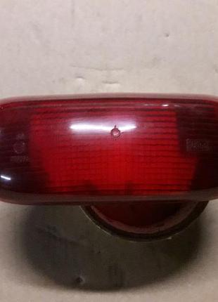 Задній ліхтар стоп-сигнал у двері рено кенгу 1