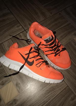 Кросівки nike оригінал 36 розмір