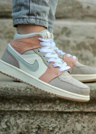 Кросівки nike air jordan 1 hight beige кроссовки1 фото