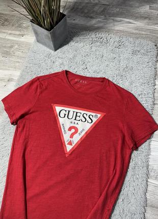 Оригинальная футболка от бренда “guess - big logo”2 фото