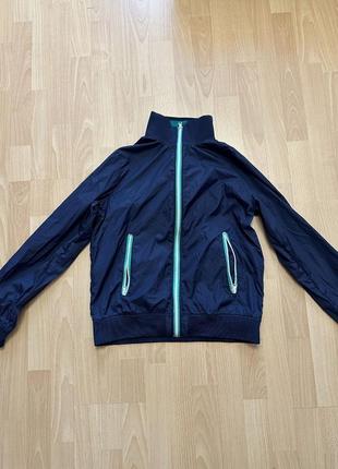Продам фірмову куртку-вітровку watsons германія m(48/50)