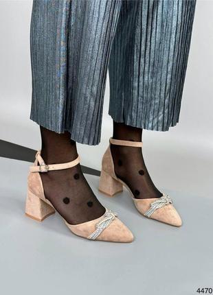 Туфли женские с ремешком10 фото