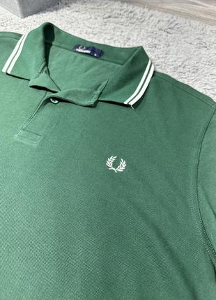 Оригинальная футболка от бренда “fredperry”4 фото