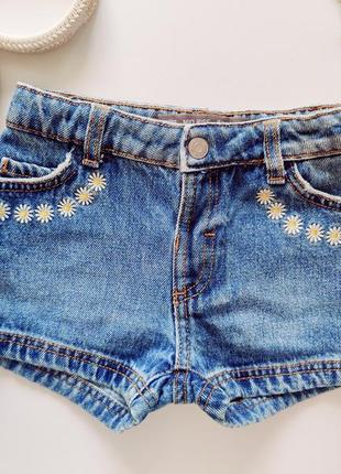 Модные джинсовые шорты артикул: 197111 фото