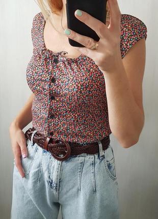 🔥чудова майка у квітковий принт з гудзиками від echelle