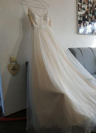 Шампанська лінійна весільна сукня, в ідеальному стані6 фото