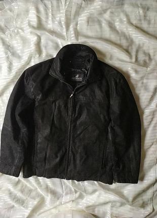 Курточка мужская .