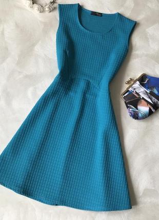 Голубое плотное платье jane norman