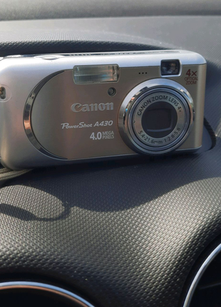 Фотоапарат canon