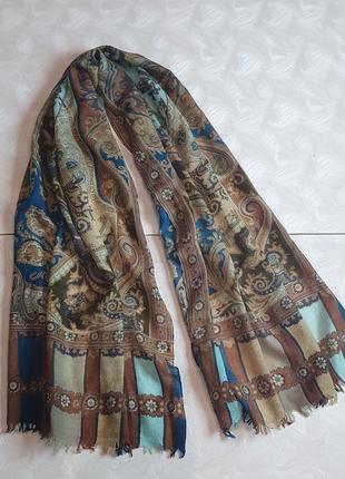 Шерстяной шарф globus