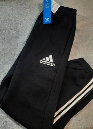 Фирменные хлопковые брюки adidas7 фото