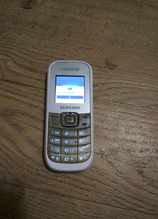 Телефон самсунг gt-e1200