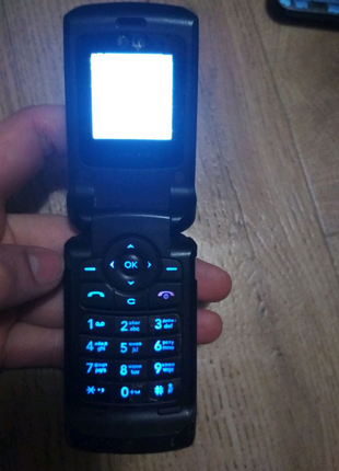 Телефон lg gb125