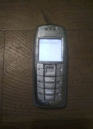 Телефон nokia 3120