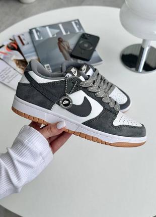 Замшевые кроссовки nike dunk smoke gum2 фото