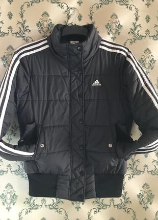 Курточка adidas (оригинал)1 фото