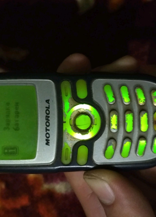 Телефон motorola c200