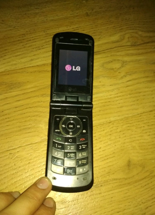 Телефон lg kg8107 фото