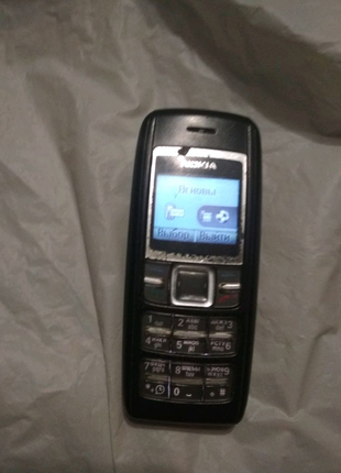 Телефон nokia 1600