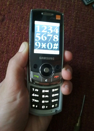 Телефон samsung sgh-j700