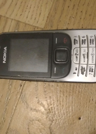 Телефон nokia 2330