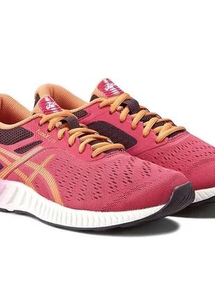 Новые кроссовки asics 42 размера