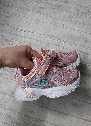 Кроссовки 3