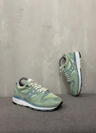 Весенние кроссовки кеды обуви saucony azura