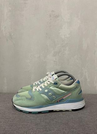 Весенние кроссовки кеды обуви saucony azura2 фото