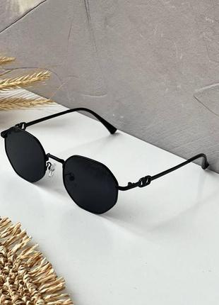 Солнцезащитные очки женские  valentino защита uv4001 фото