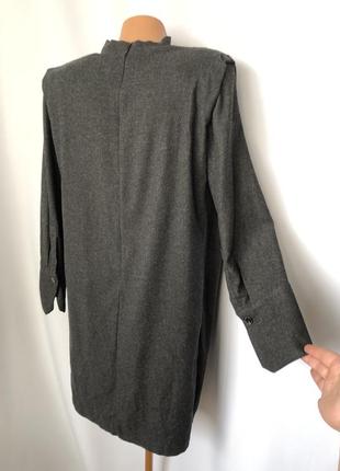 Massimo dutti платье серое графит черная мини короткая длинный рукав выраженные плечи шерсть вискоза9 фото