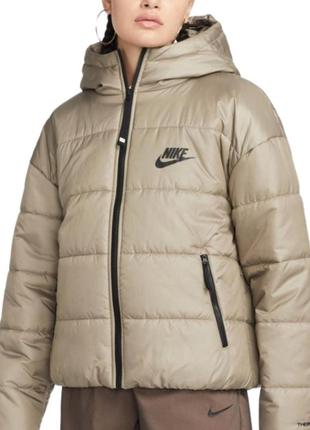 Оригинальная куртка nike w nsw syn tf rpl hd jkt dx1797-3512 фото