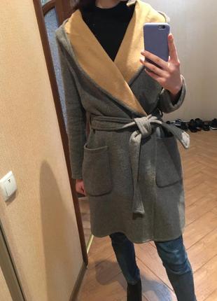 Пальто фирмы zara