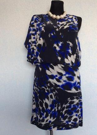 Эффектное платье