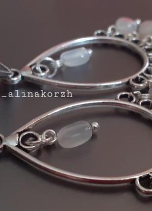 Серьги с белым лунным камнем 7