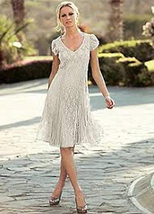 Кружевное миди платье 50-52 размер