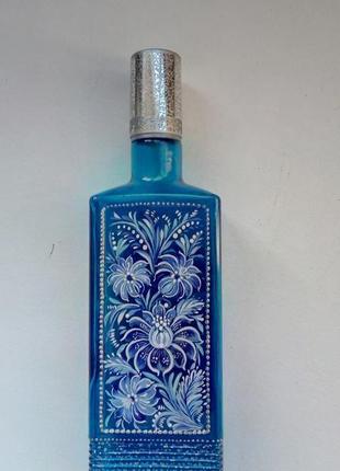 Бутылка стеклянная декоративная для  напитков  с авторской ручной росписью. петриковская роспись.4 фото