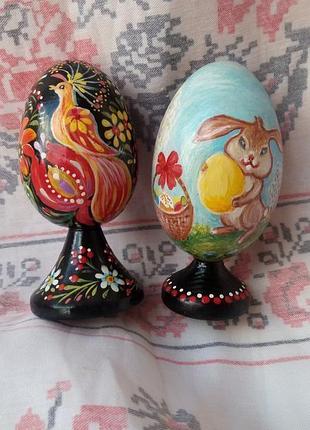 Пасхальне дерев'яне яйце "пташка", ручний розпис. петриківський розпис.