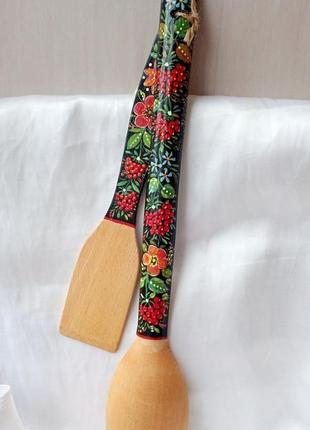 Кухонный деревянный набор большая ложка, лопатка, ручной роспись. петриковский роспись.2 фото
