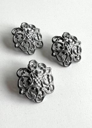 Ґудзик костюмний ретро кований на ніжці сірий 22мм метал